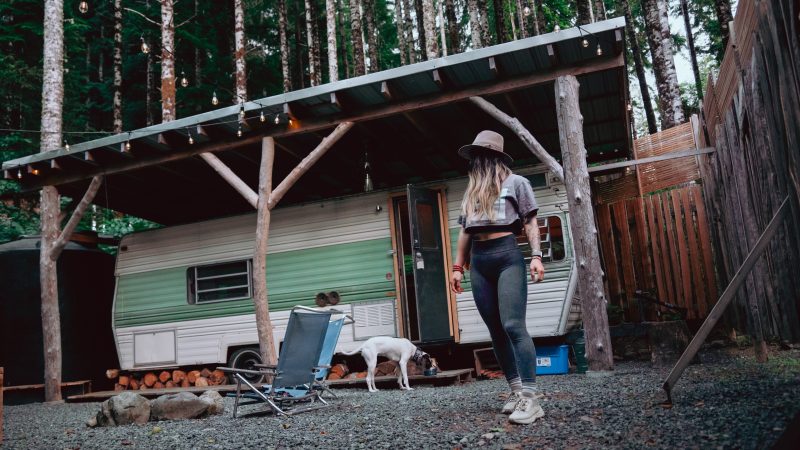 Day 3 Thumb raw | Overland Lady by Monique Song